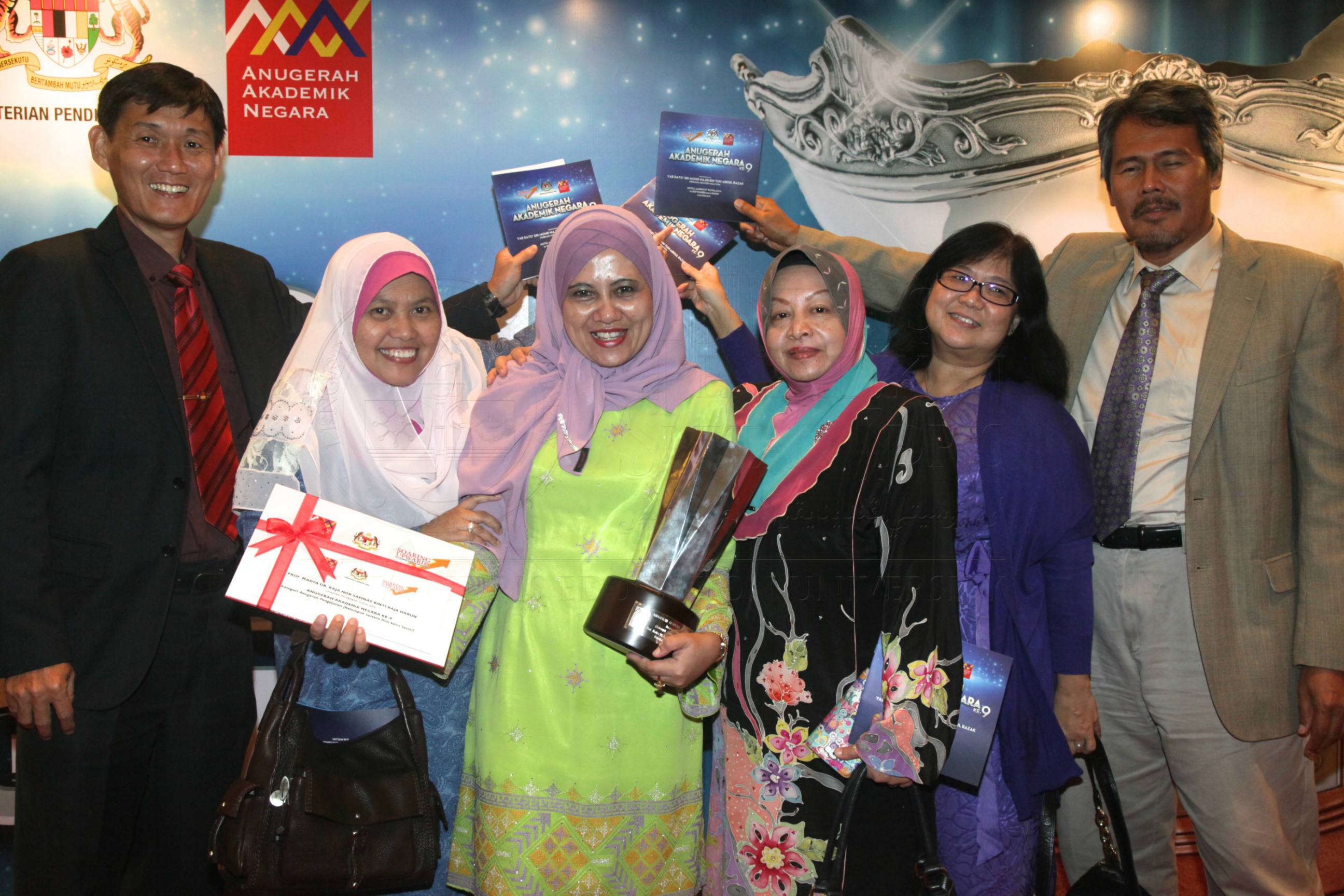 PRO15 147 AKN IMG 1426